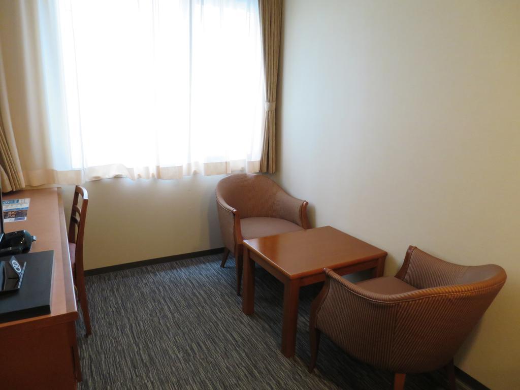 Sun Palace Hotel Shizuoka Ruang foto